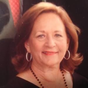 Meet your Posher, Debbie